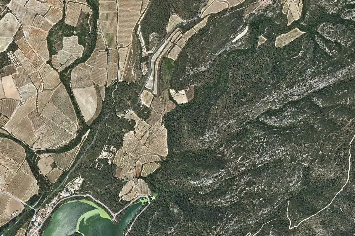 Foto aérea de la zona de El Alt Penedès · La Talaia