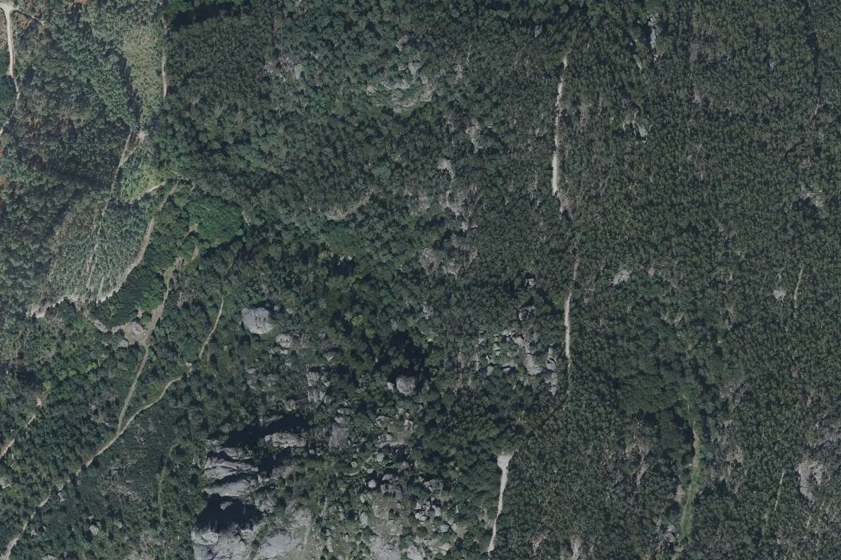 Foto aérea de la zona de Campo de Boulder - Bouldering