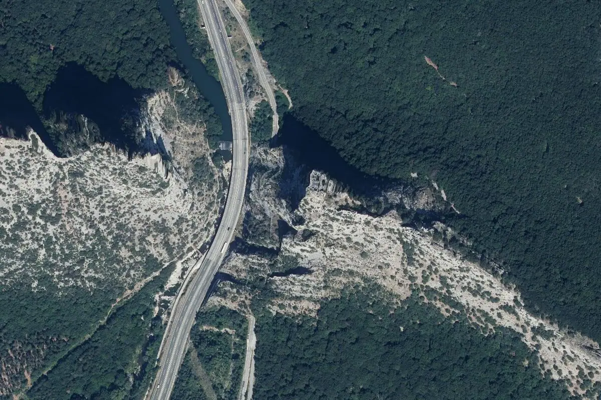 Aerial photo of the Hermana Menor area