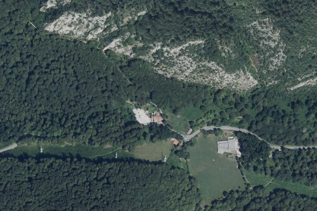 Aerial photo of the Lizarrusti area
