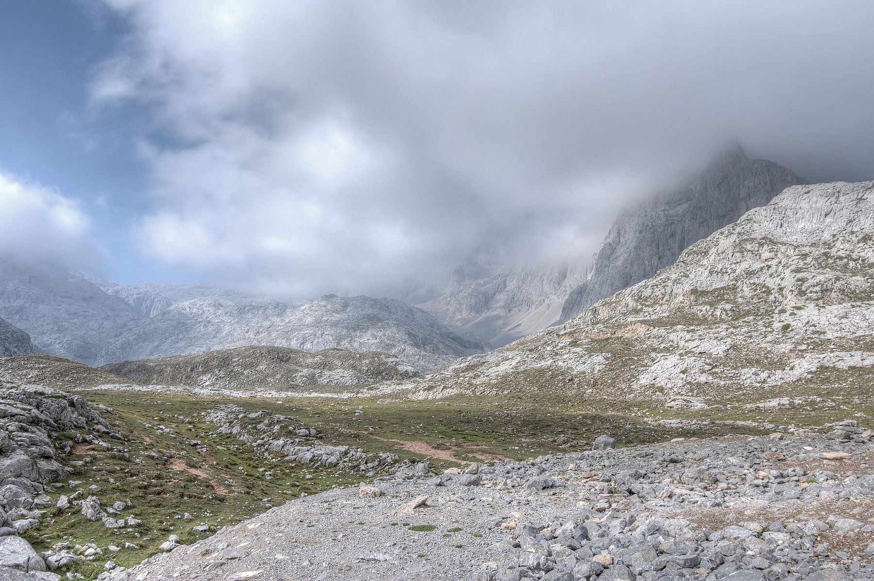 Picos de Europa from Fuente Dé